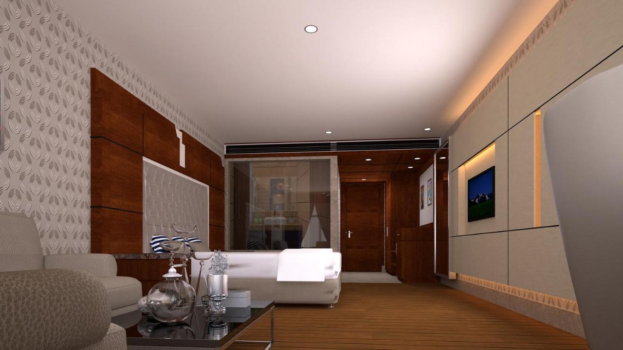 Nirvana Wood Resort & Spa Shimla Exteriör bild